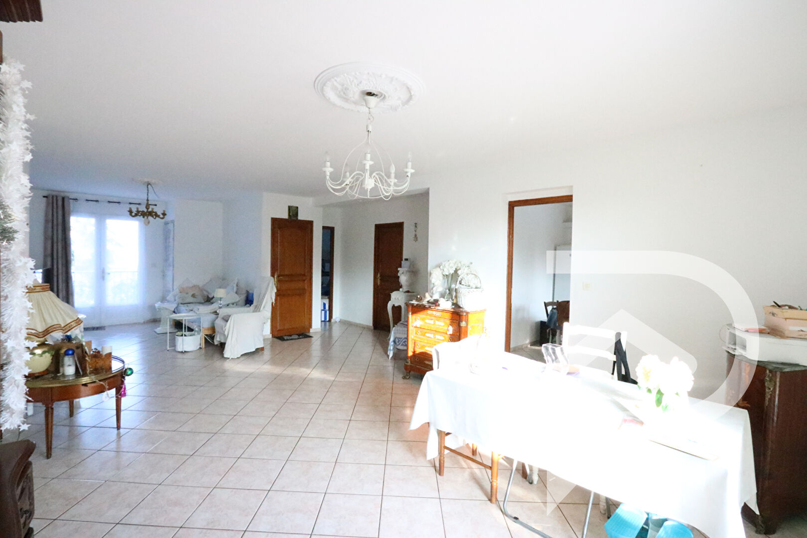 Agence immobilière de Stéphane Plaza Immobilier Estrées-Saint-Denis