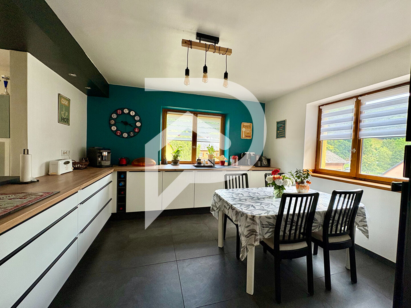 Photo Maison Freland 5 pièce(s) 115 m2 image 4/6