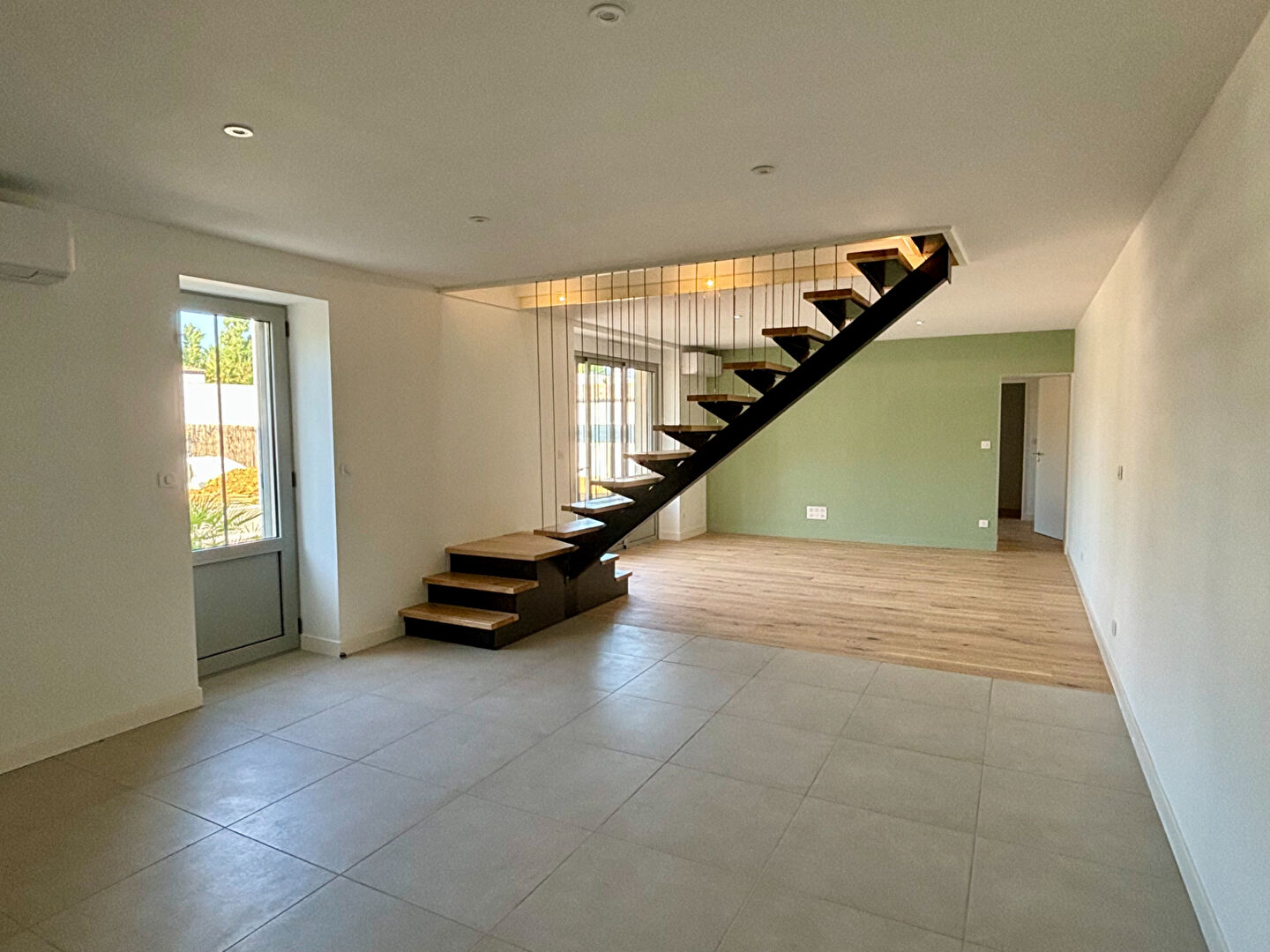 Agence immobilière de Sixième Avenue Rochefort
