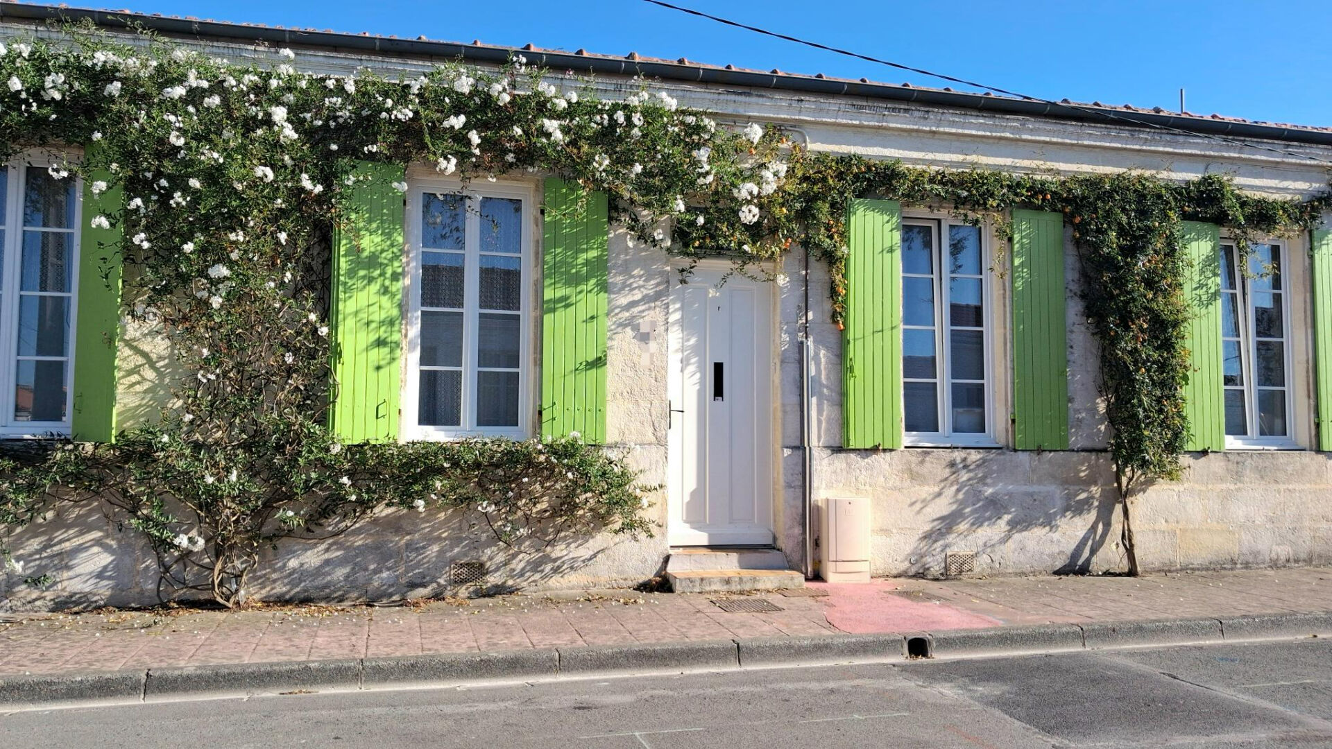 Agence immobilière de Sixième Avenue Rochefort