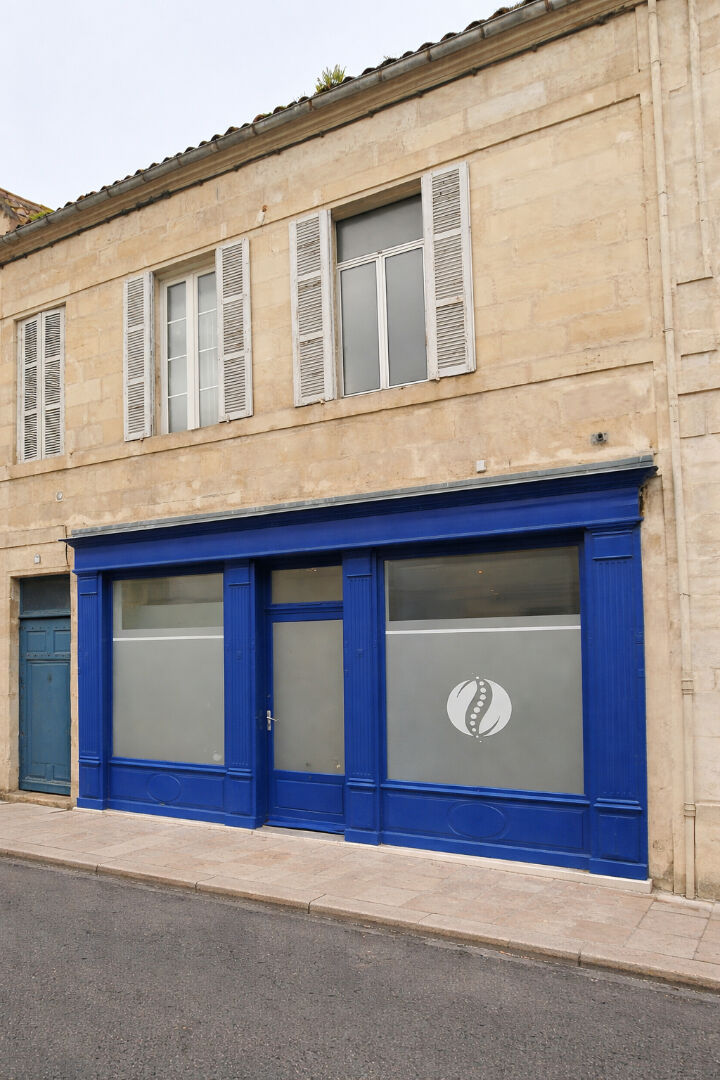 Agence immobilière de Sixième Avenue Rochefort