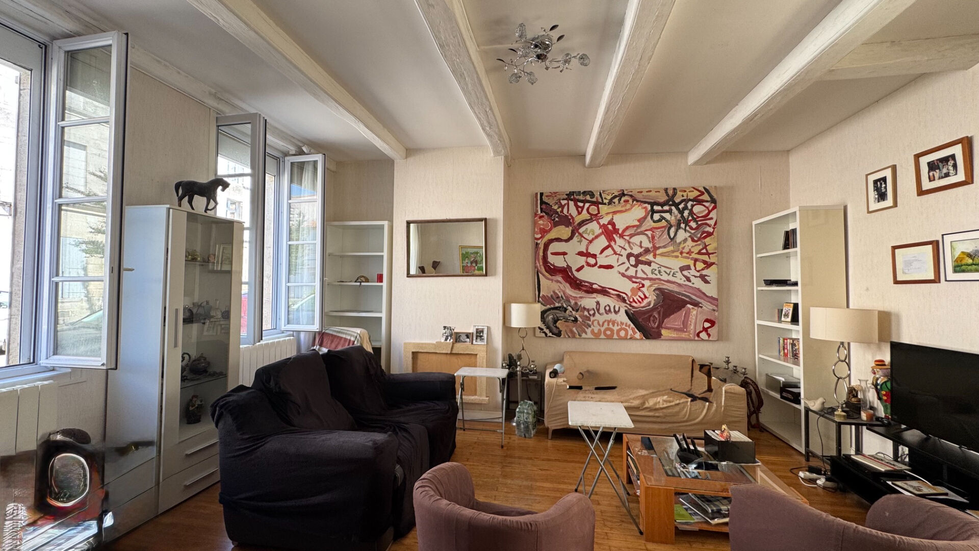 Agence immobilière de Sixième Avenue Rochefort
