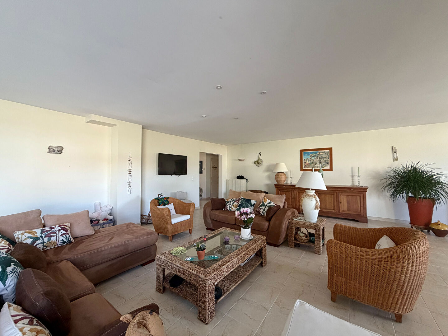 Agence immobilière de Sixième Avenue Rochefort