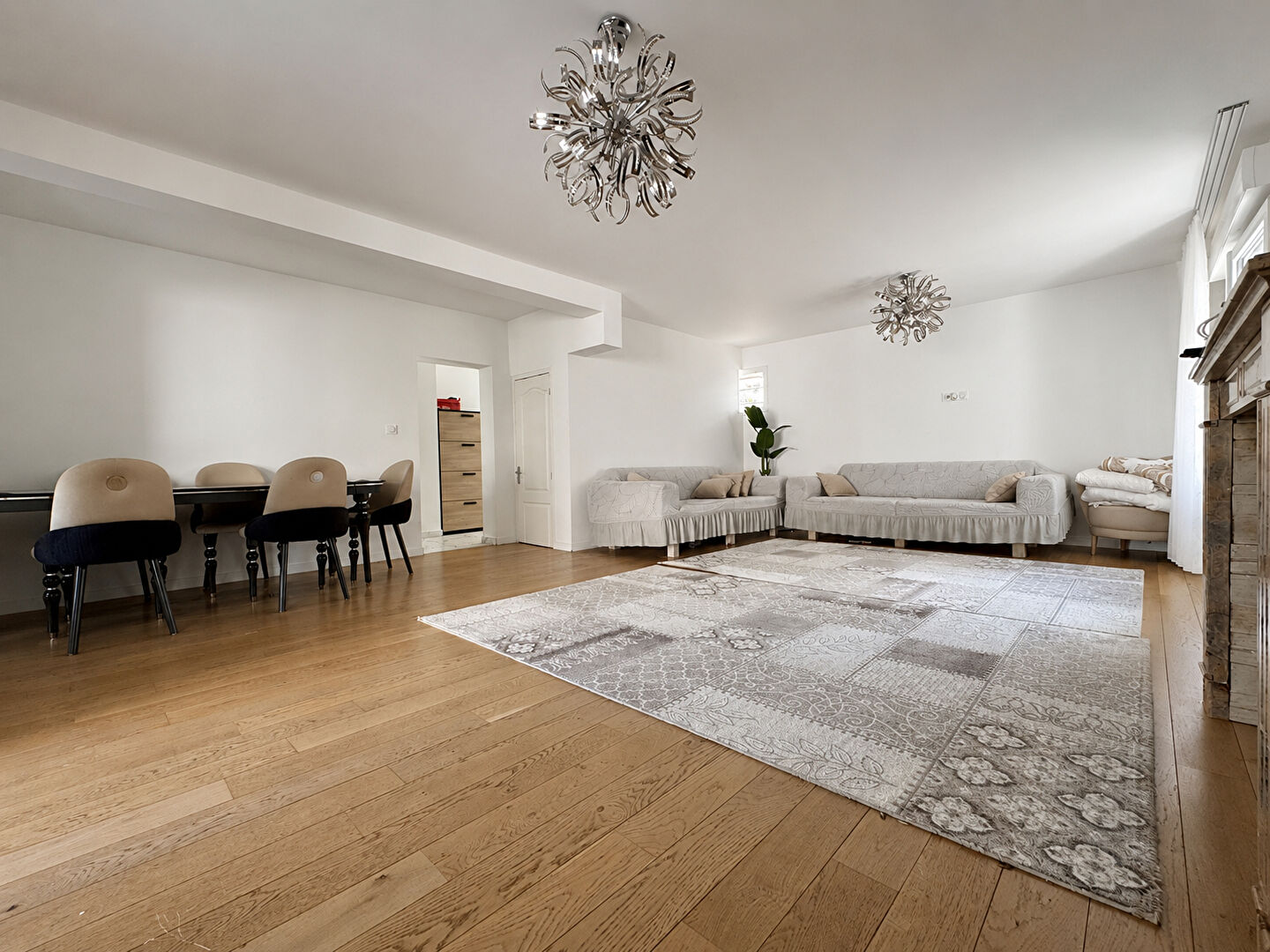 Agence immobilière de Sixième Avenue Rochefort