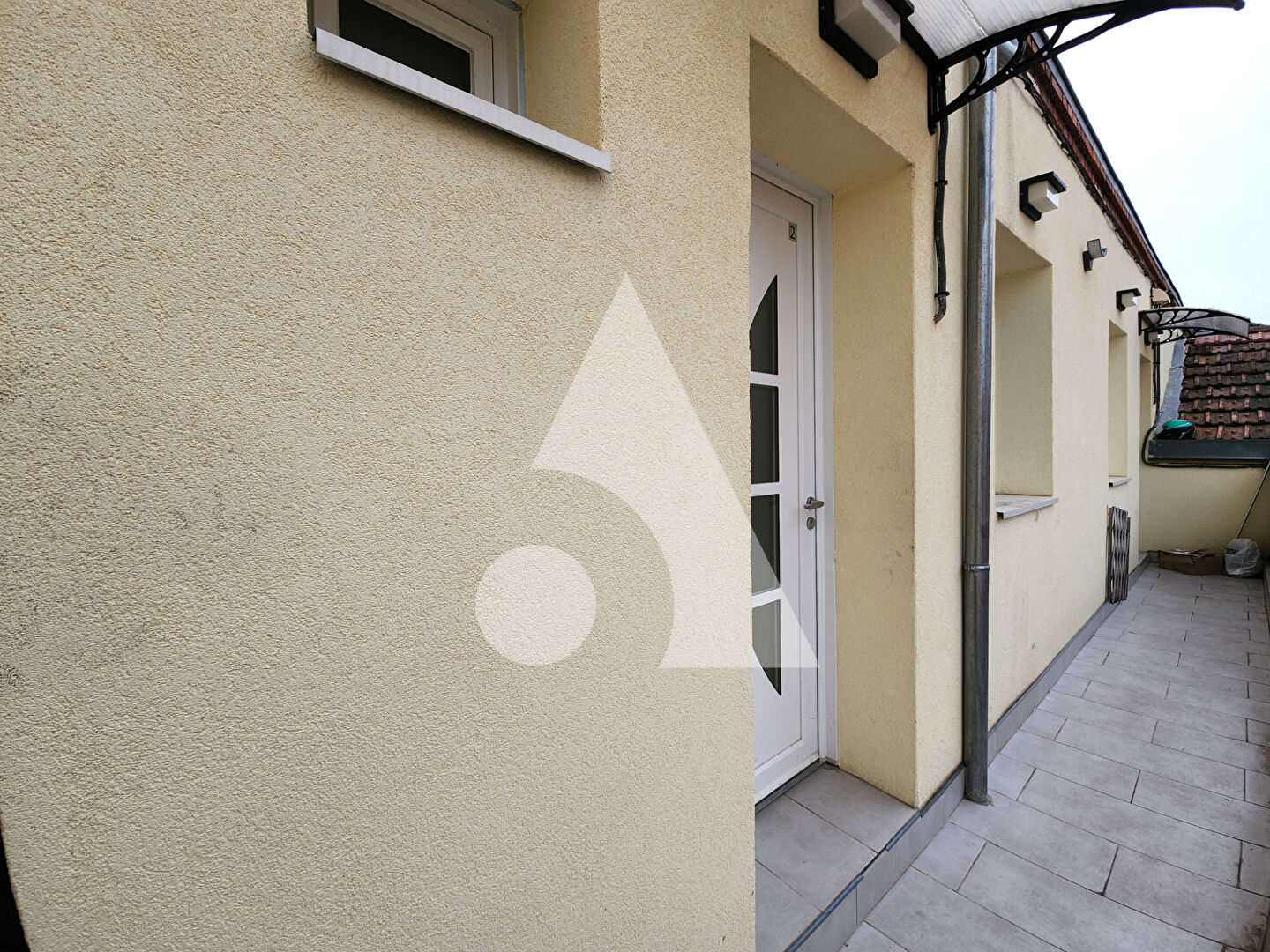 Photo Immeuble de rapport Montceau Les Mines 6 pièces 110.87 m² image 2/6