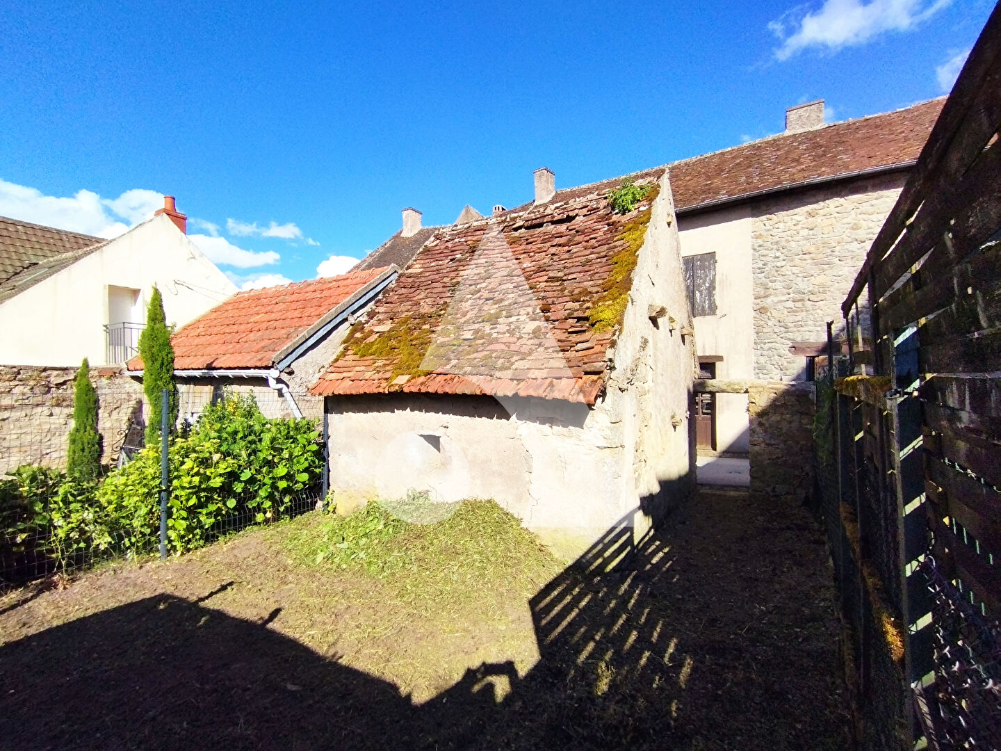 Photo 2 maisons  de village Mont Saint Vincent image 4/5