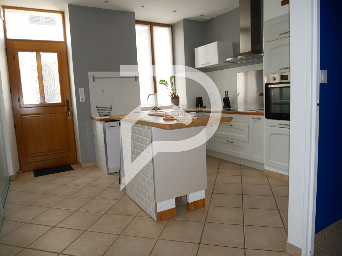 Photo Maison de ville Genelard 5 pièce(s) 107m2 image 6/6