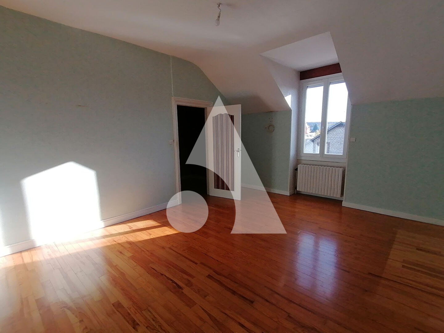 Photo Maison mitoyenne - MONTCEAU LES MINES image 6/6