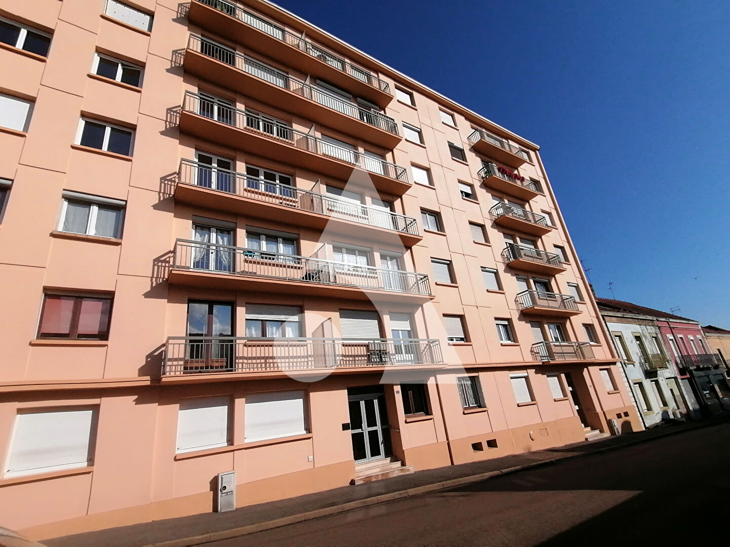 Photo Appartement T2 - MONTCEAU LES MINES image 1/4