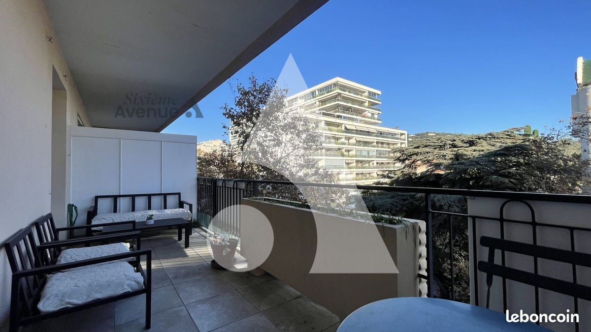 Photo Cannes 2P de 36.56 m², terrasse de 12.42m²,cave.Vendu meublé. image 1/6