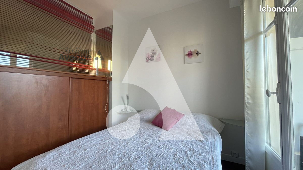 Photo Cannes 2P de 36.56 m², terrasse de 12.42m²,cave.Vendu meublé. image 3/6