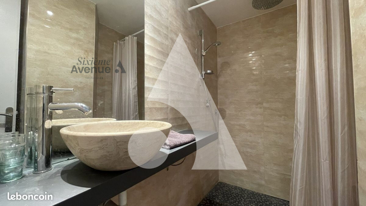 Photo Cannes 2P de 36.56 m², terrasse de 12.42m²,cave.Vendu meublé. image 4/6