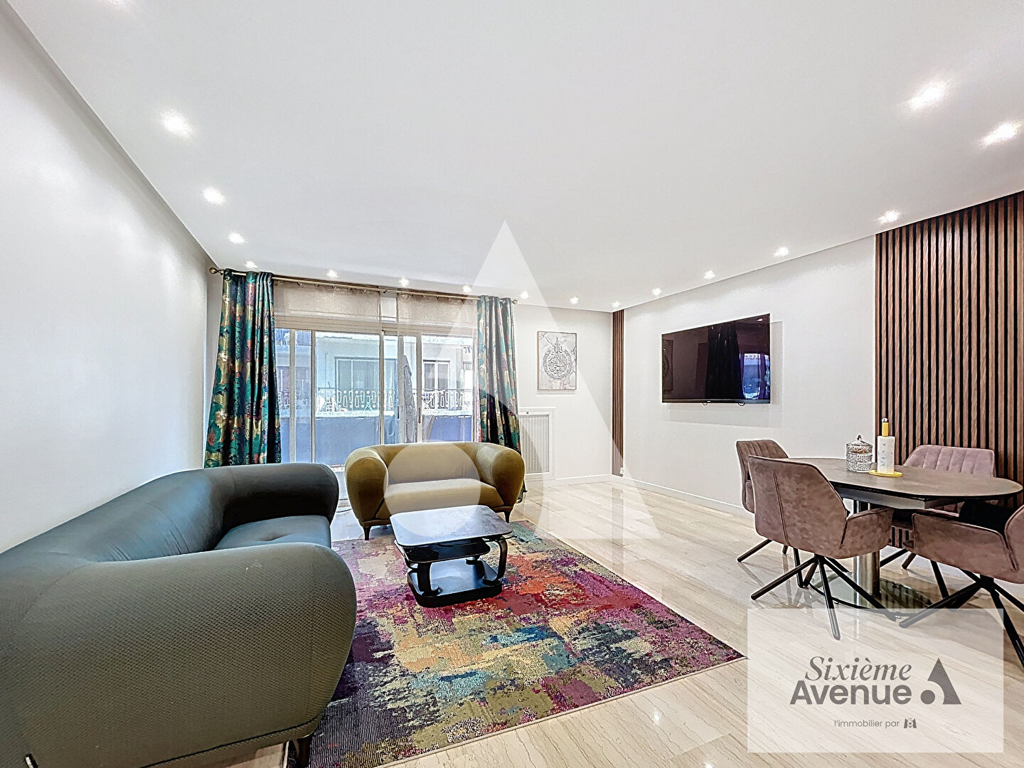 Photo Appartement 4 pièces secteur EUROPE CARNOT + PARKING image 1/6