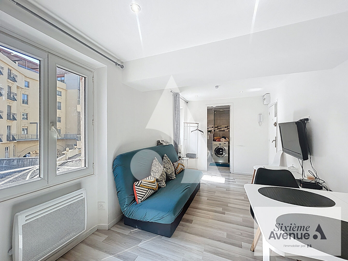 Photo STUDIO NICE CENTRE MASSENA 18,49m2 PROCHE COMMERCE ET PLAGE image 2/4