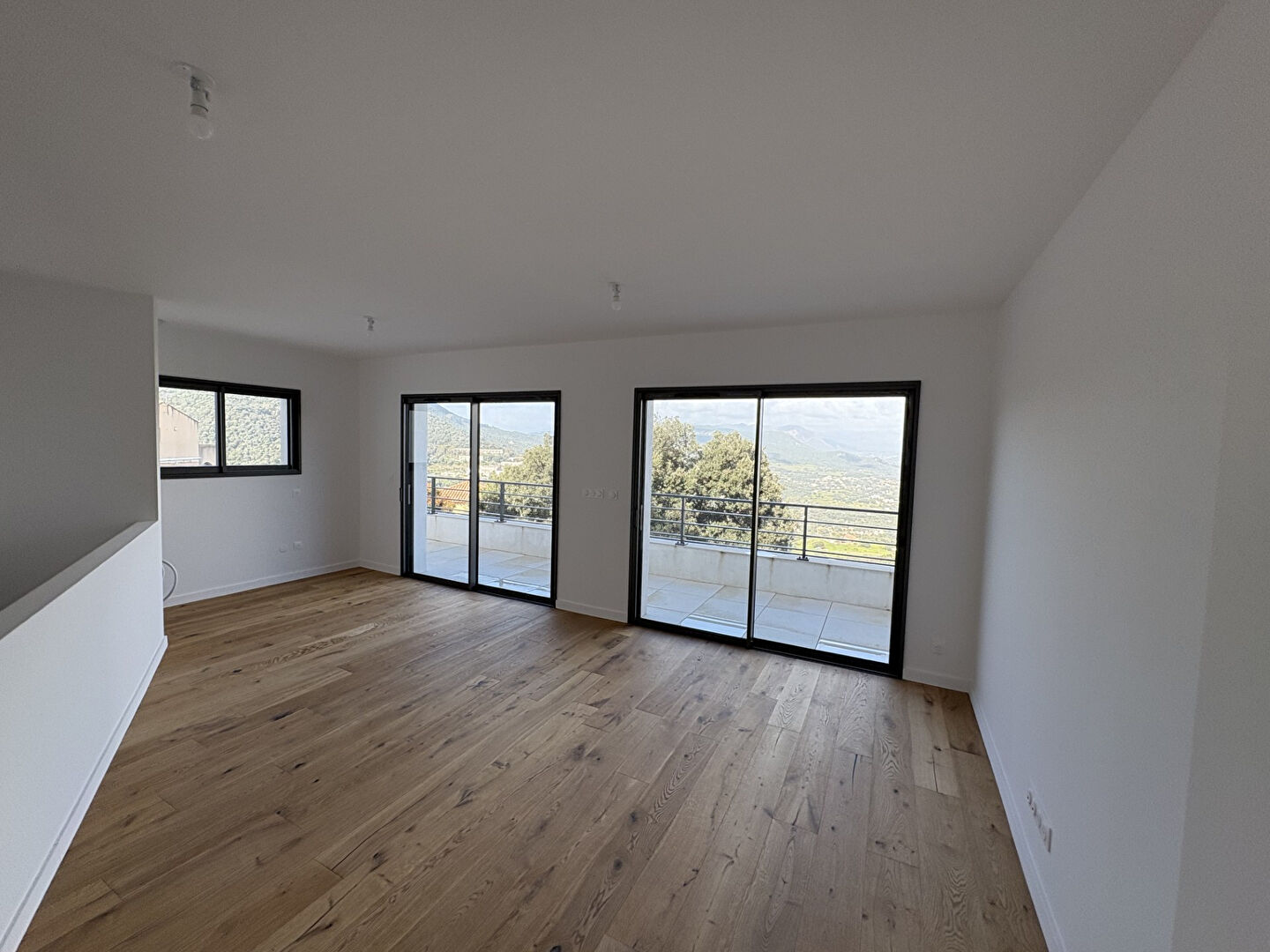 Agence immobilière de 
 Stéphane Plaza Immobilier Ajaccio - Stéphane Plaza Immobilier Ajaccio (Prochainement) 
