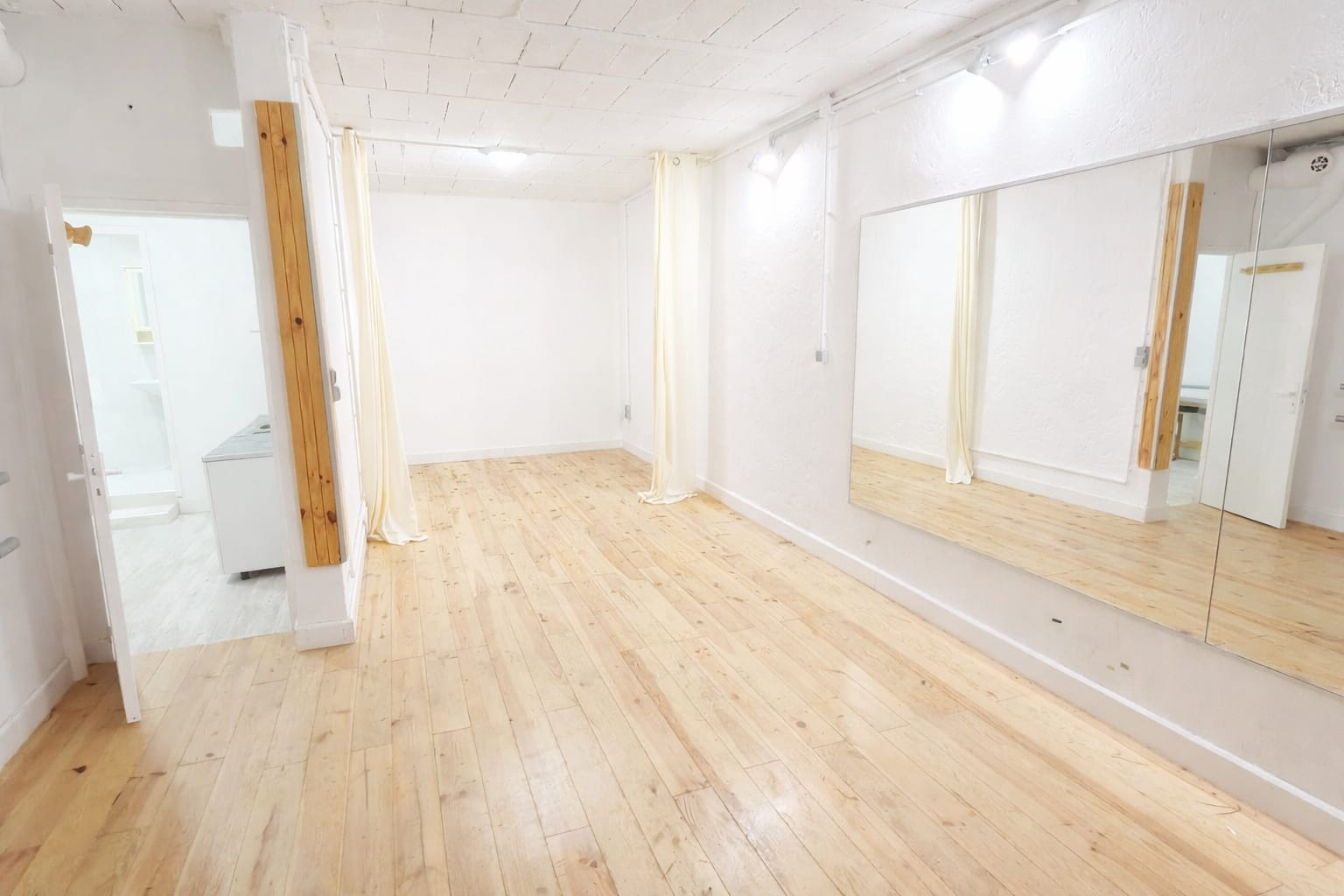 Agence immobilière de 
 Stéphane Plaza Immobilier Ajaccio - Stéphane Plaza Immobilier Ajaccio (Prochainement) 
