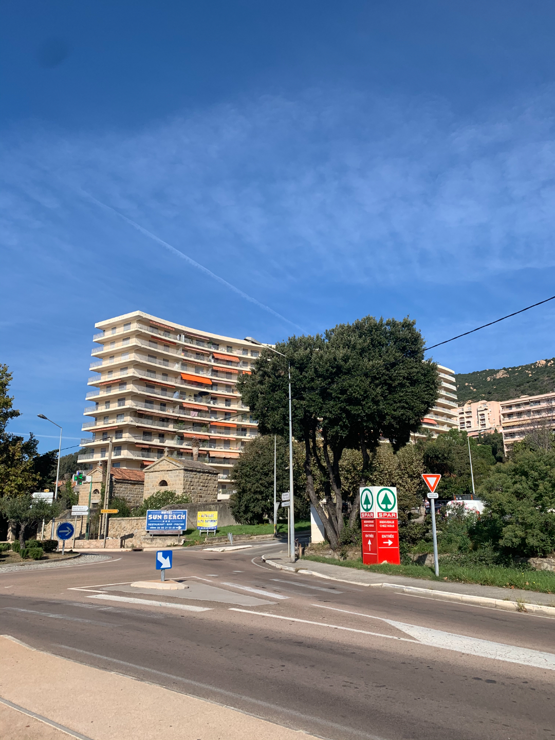Garage / dépôt résidence des Iles - 68 m² Ajaccio 20000
