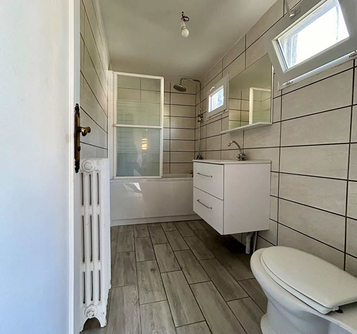 Photo Copropriété entière de 299m² - Créteil image 4/6