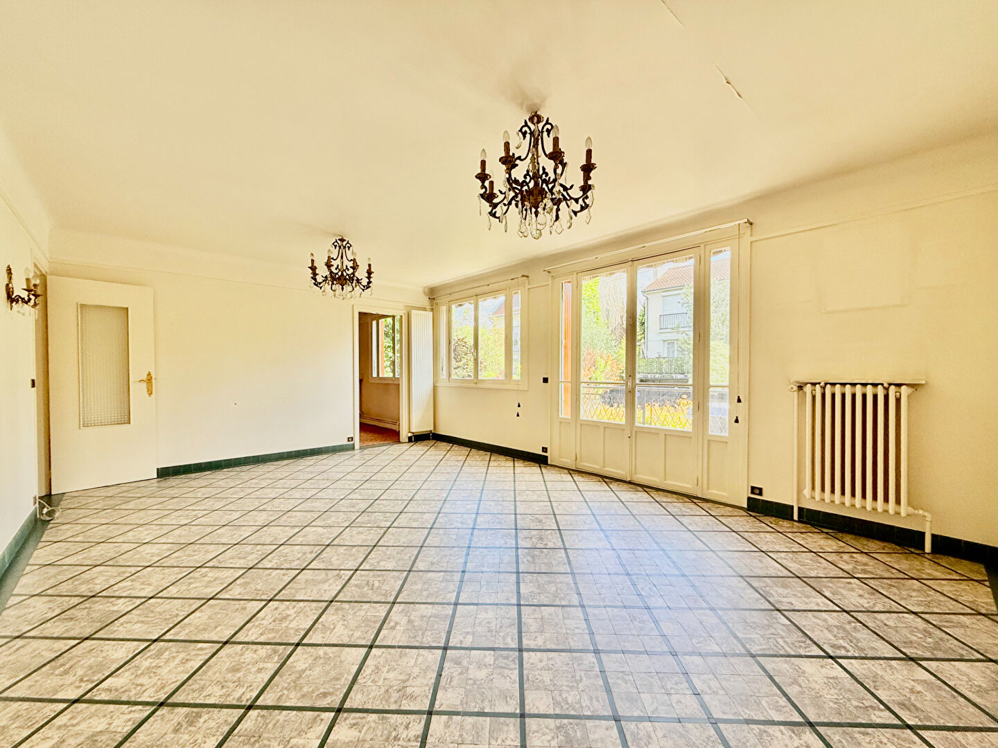 Photo Maison Champigny Sur Marne 5 pièce(s) 174 m2 image 2/6