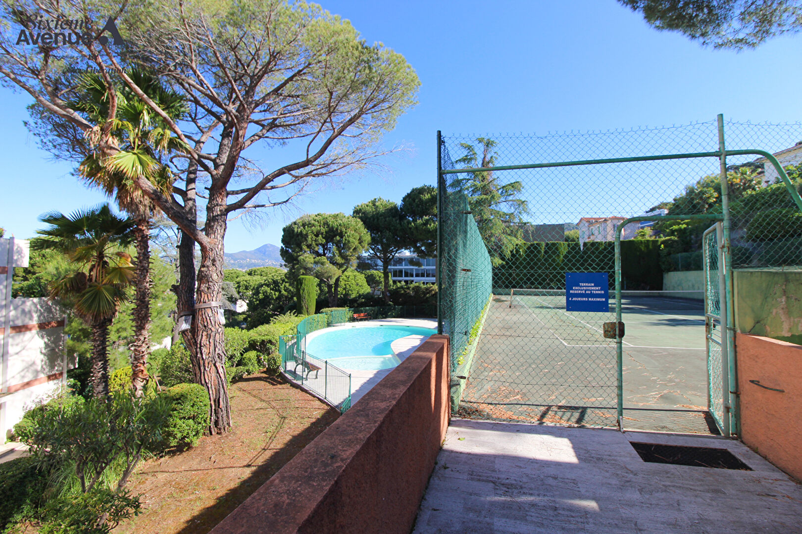 Mont Boron - 2 pièces 56.79 m² Jardin