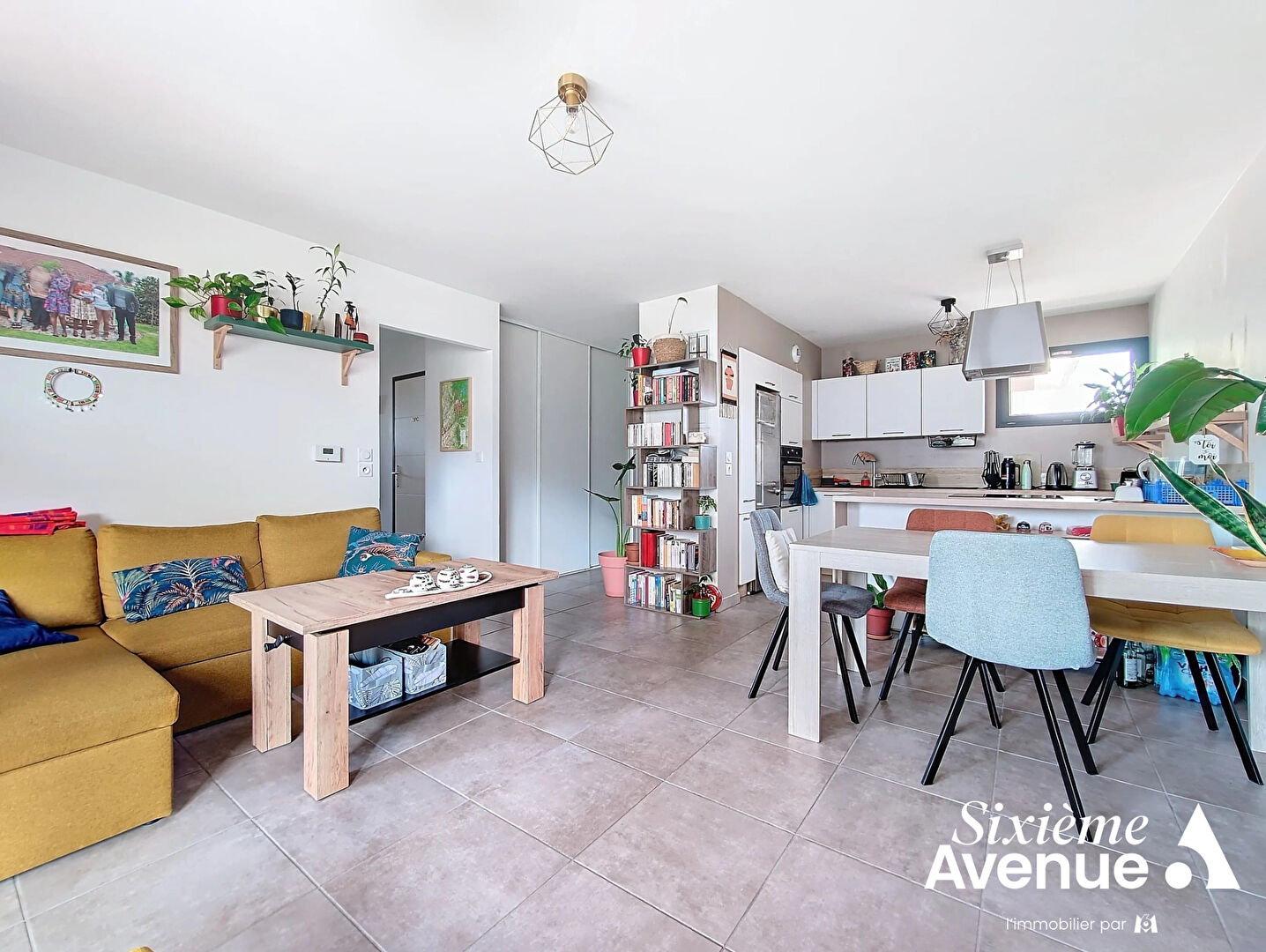 Photo Appartement à Sérézin du Rhône, 3 pièces, 2 chambres, 69 m² + GARAGE image 3/6