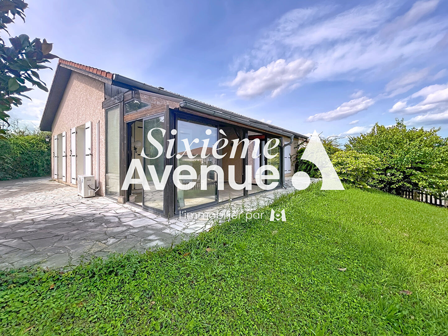 Agence immobilière de Stéphane Plaza Immobilier Saint Symphorien d'Ozon