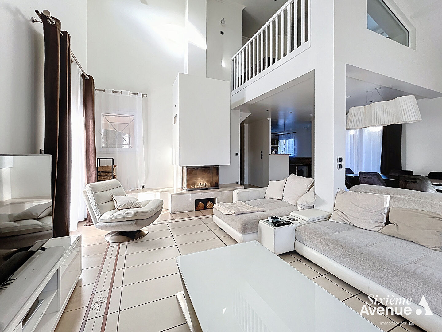 Photo Maison Communay 181 m², 5 chambres sur parcelle de 800 m² image 6/6