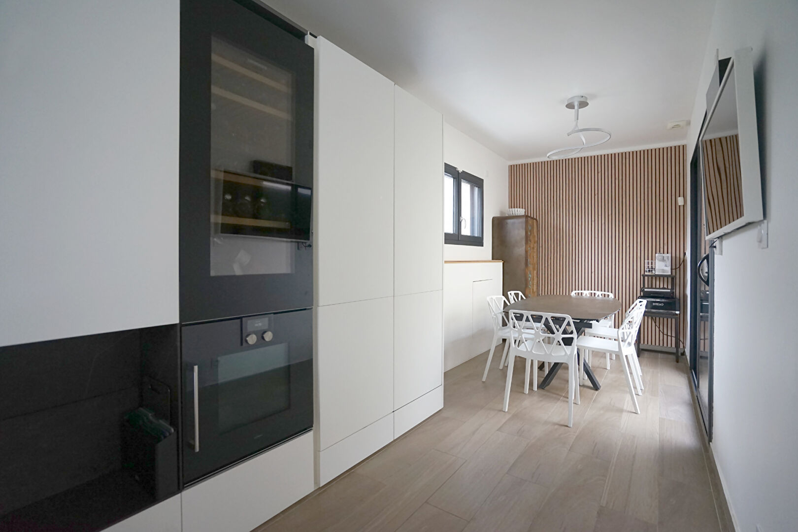 Photo Maison Prestige avec studio à Saint Cyr sur le Rhône image 4/6