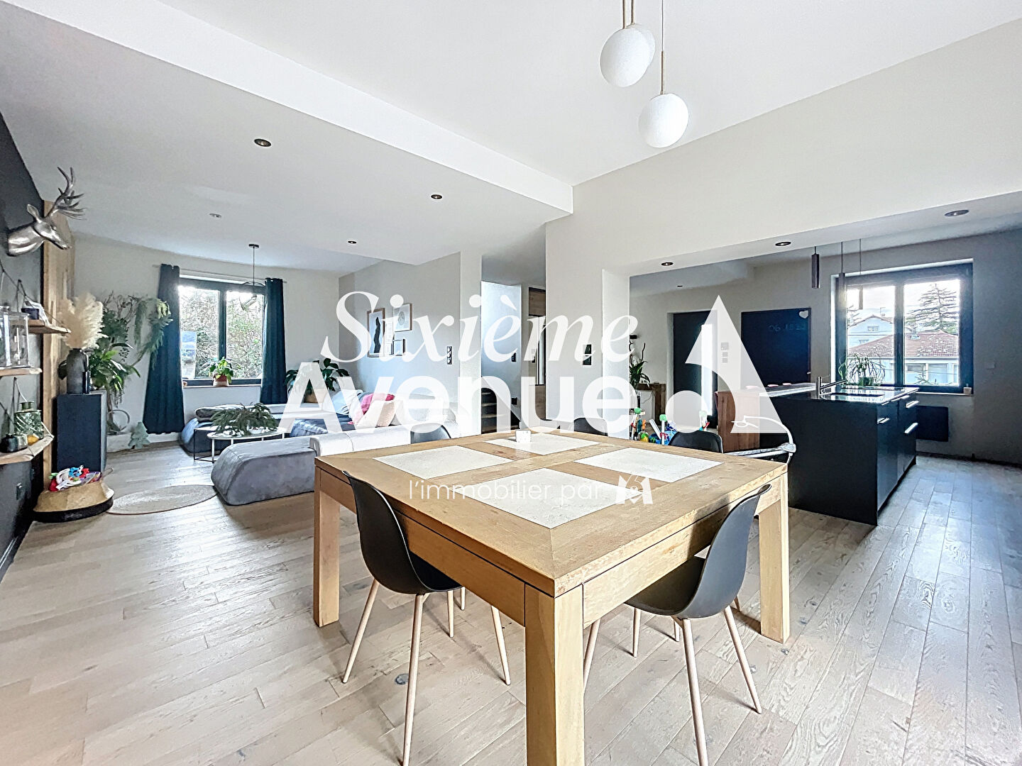 Agence immobilière de Stéphane Plaza Immobilier Saint Symphorien d'Ozon