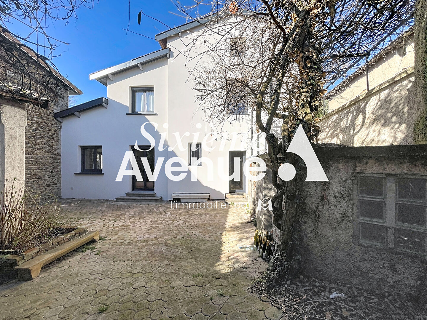 Agence immobilière de Stéphane Plaza Immobilier Saint Symphorien d'Ozon