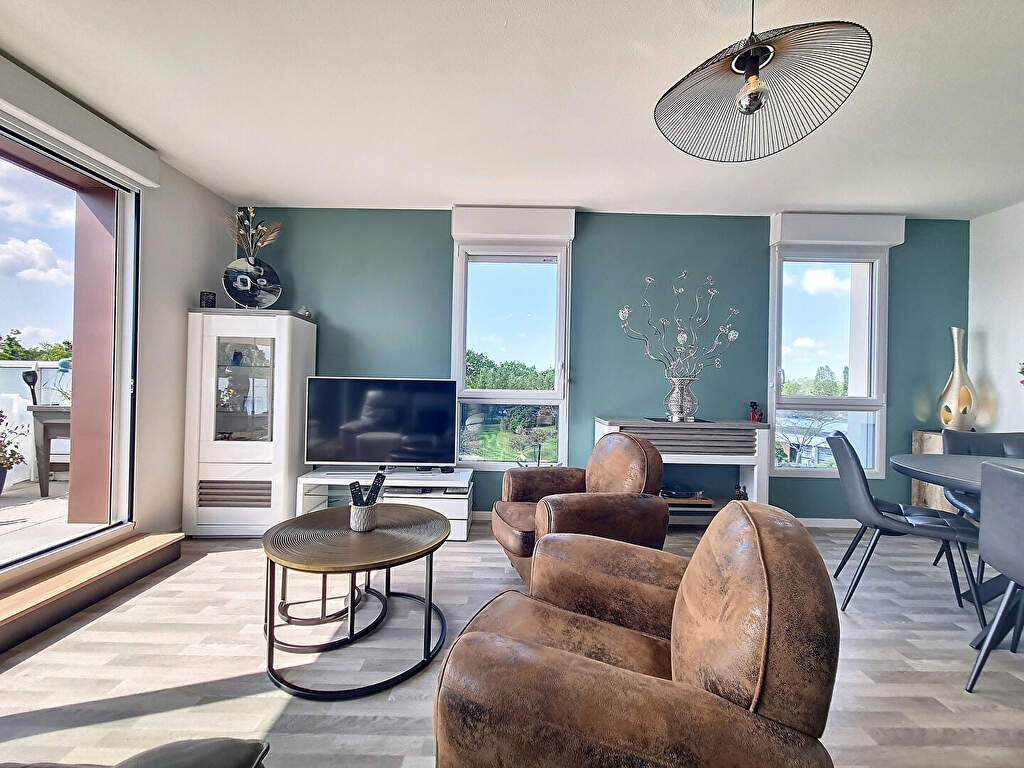 Photo Appartement T3 de 70m² - Bourg Plescop - Dernier étage avec ascenseur image 3/6