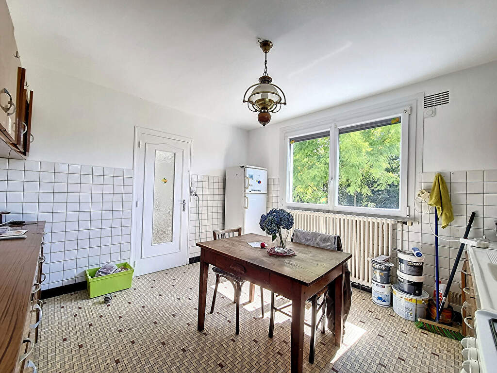 Photo Maison Bignan 6 pièce(s) 140 m2 image 4/6