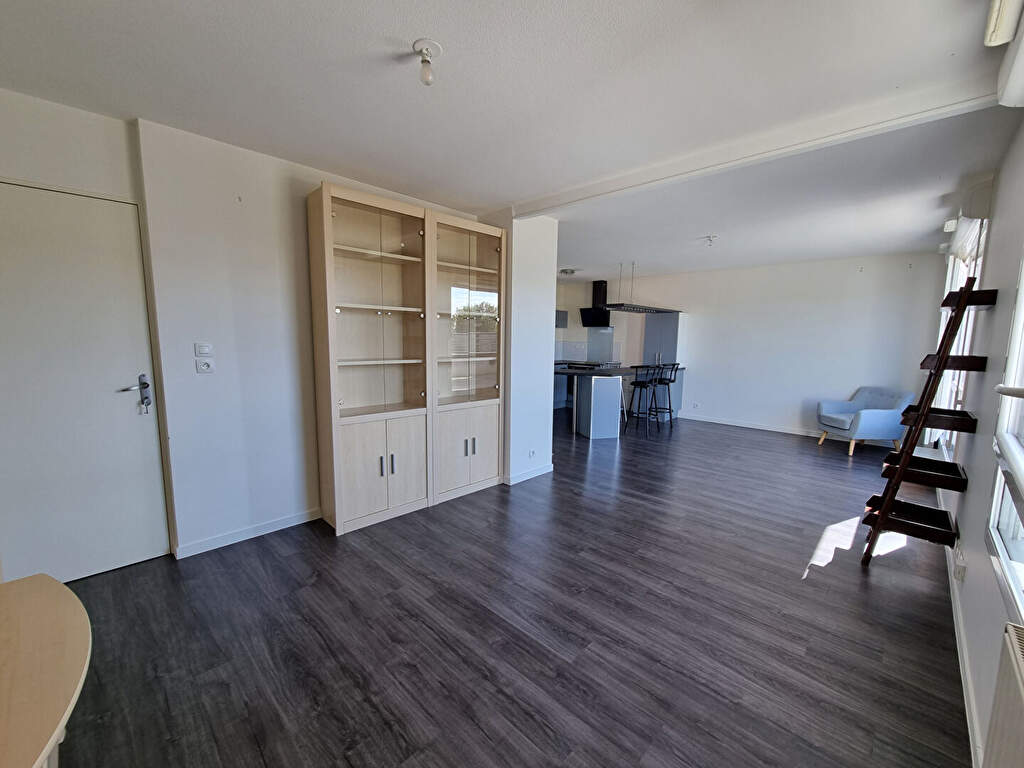 Photo Appartement Sene 2 pièces 64.14 m2 image 3/6