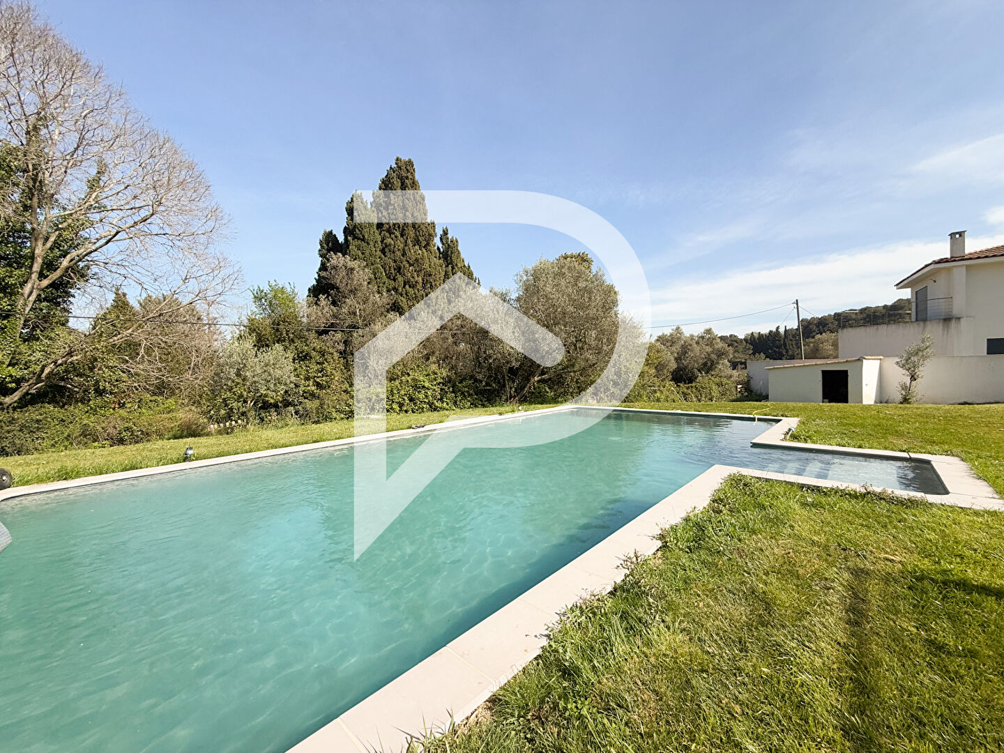 Photo Maison Istres 6 pièce(s) 277 m2 image 3/6