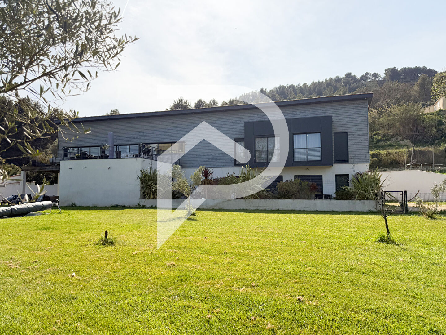 Photo Maison Istres 6 pièce(s) 277 m2 image 4/6