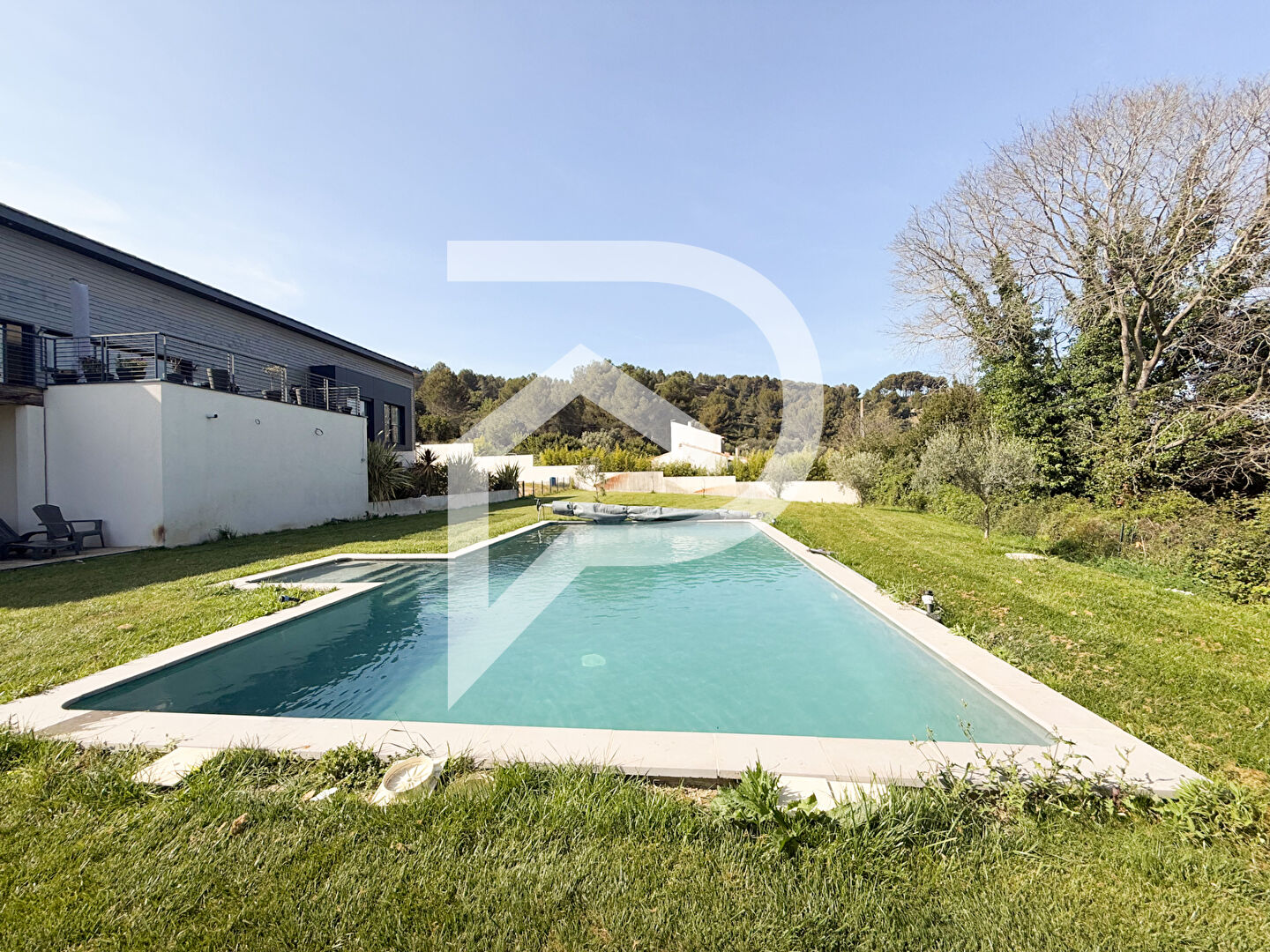 Photo Maison Istres 6 pièce(s) 277 m2 image 5/6