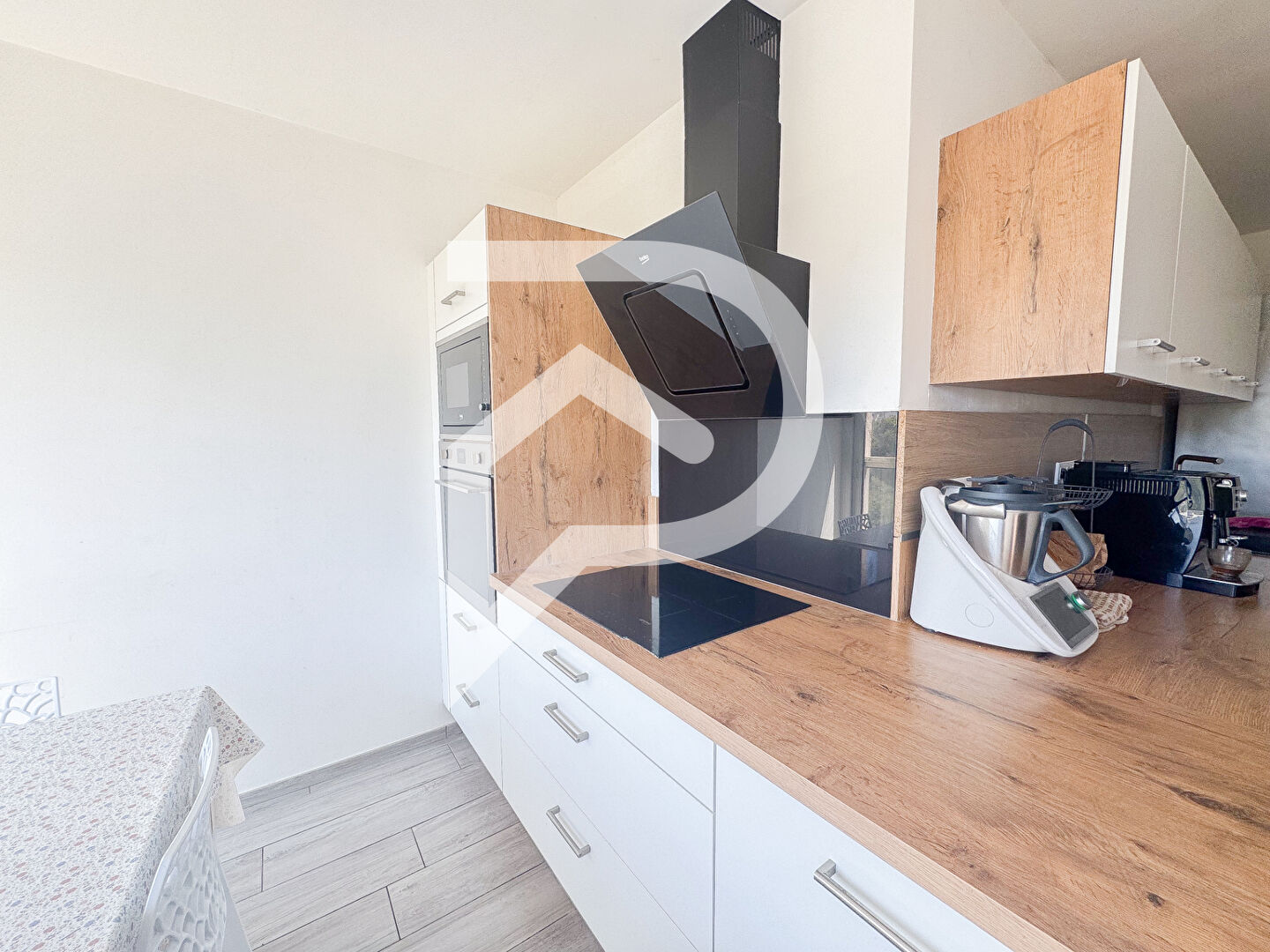 Photo Appartement Martigues 5 pièce(s) 90 m2 image 4/6