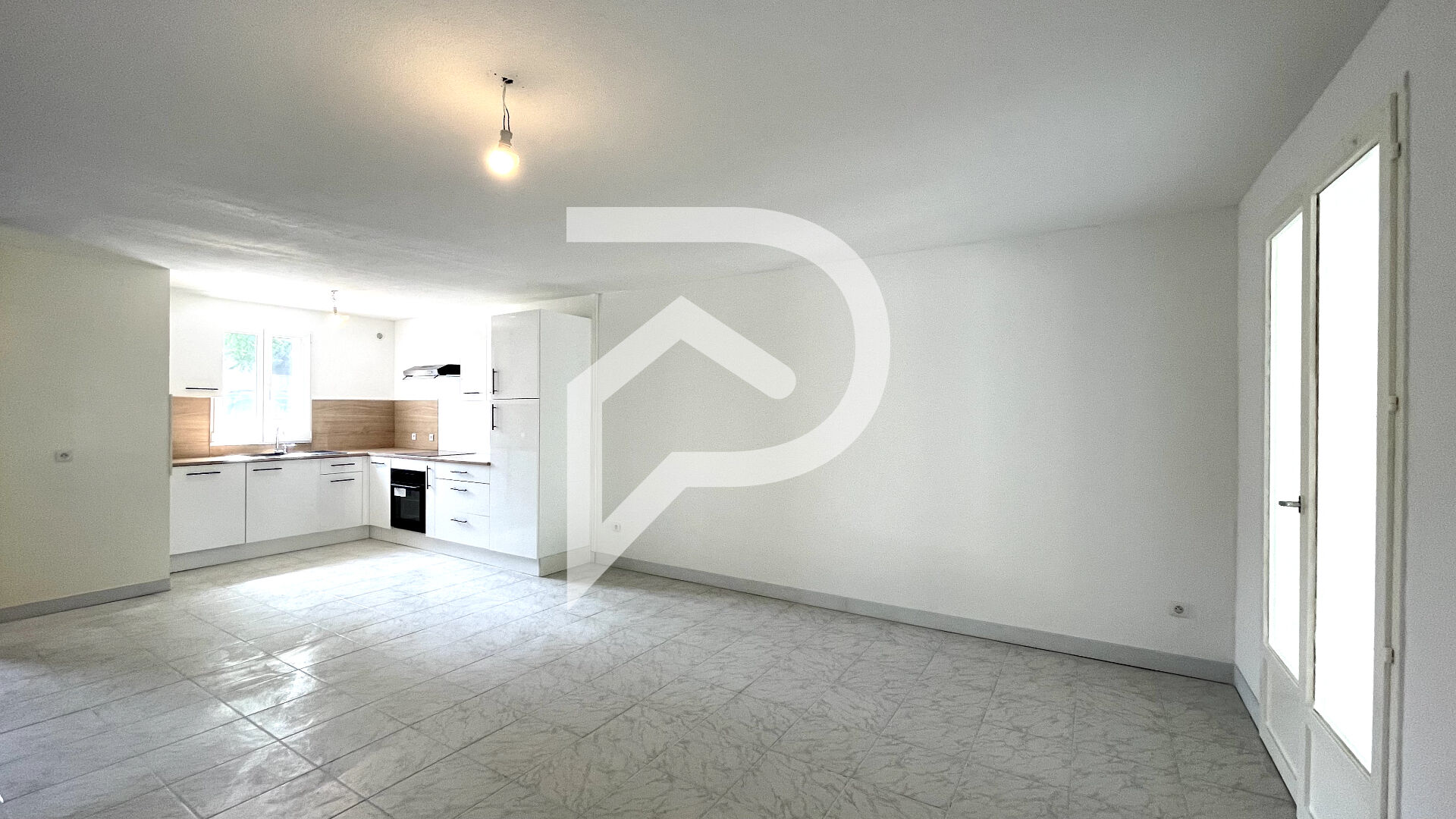 Photo Maison Istres 4 pièce(s) 74 m2 image 3/6