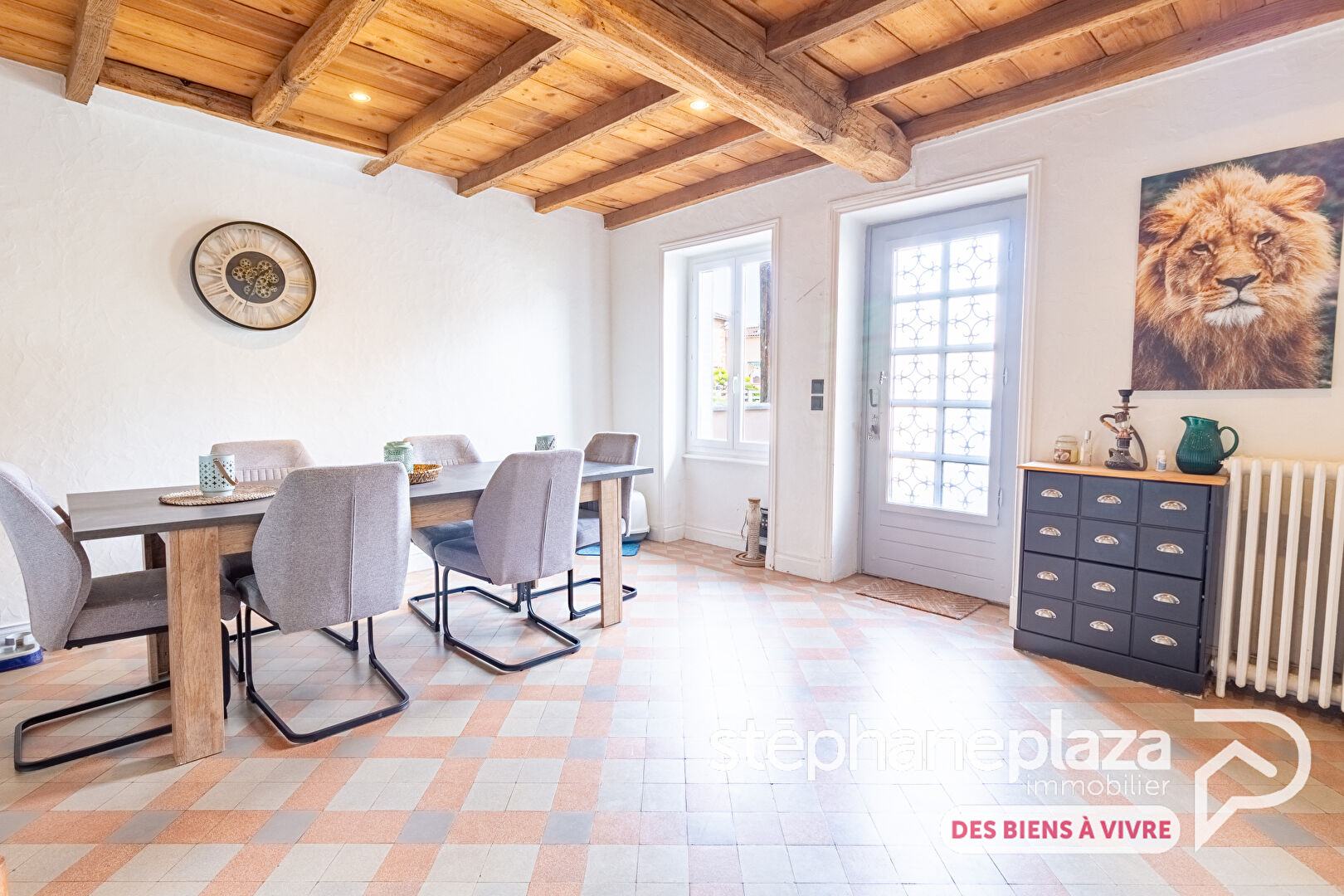 Maison familiale rénovée 204 m² | 5 chambres | DPE B | proche Vonnas