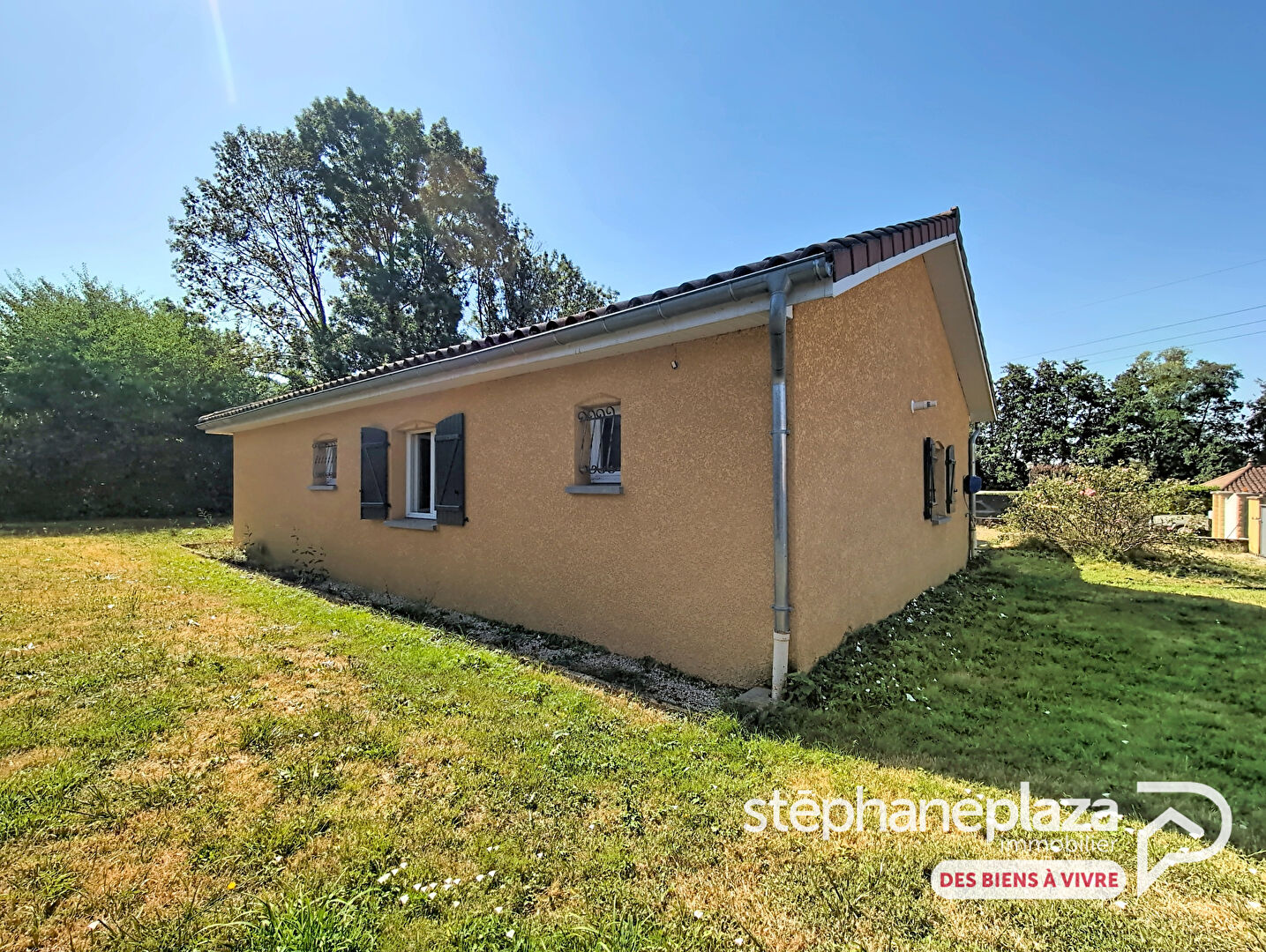 Maison Jasseron 4 pièces 135 m² au bout d'une impasse + terrain