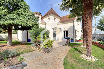 Maison a vendre houilles - 5 pièce(s) - 148 m2 - Surfyn