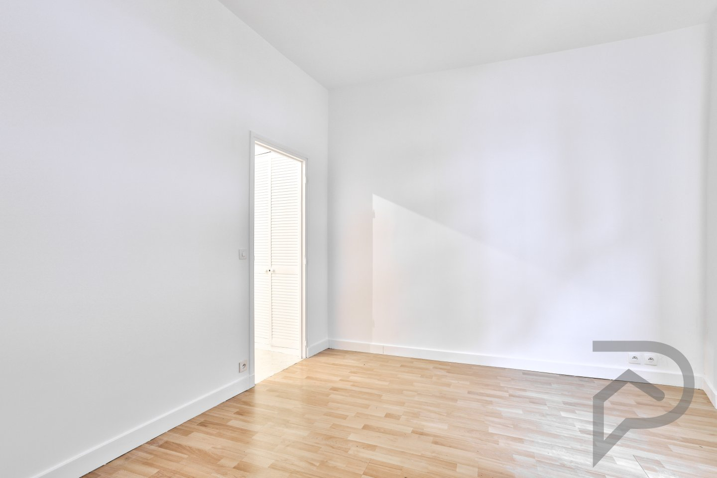 Photo Appartement Paris 4 pièce(s) 47 m2 image 5/6