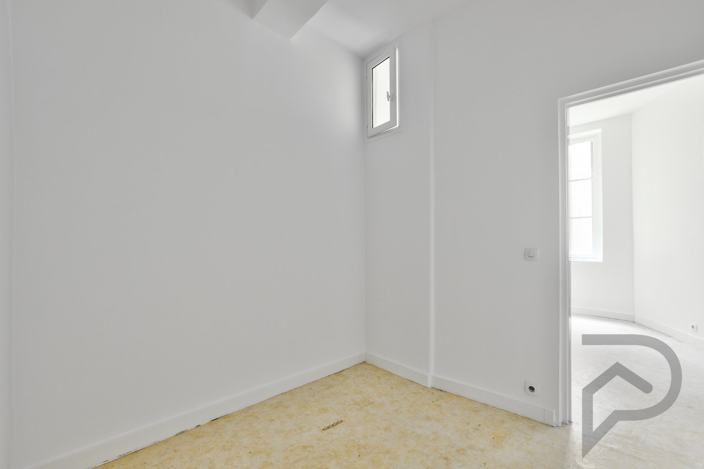 Photo Appartement Paris 4 pièce(s) 47 m2 image 6/6