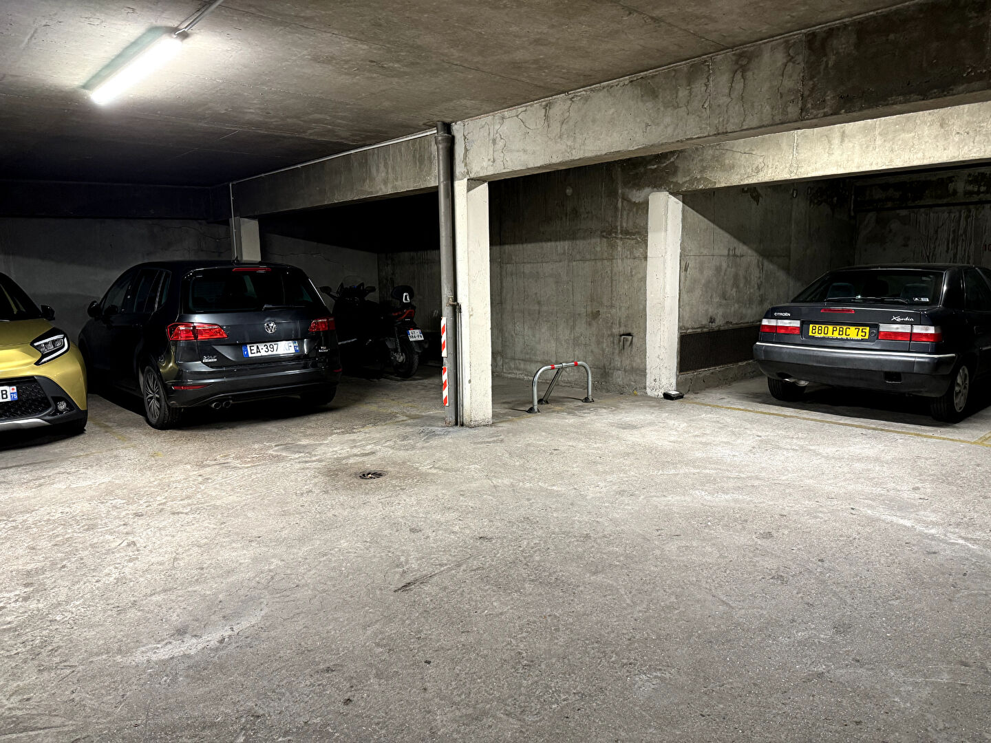 Photo Parking 2 roues image 6/6