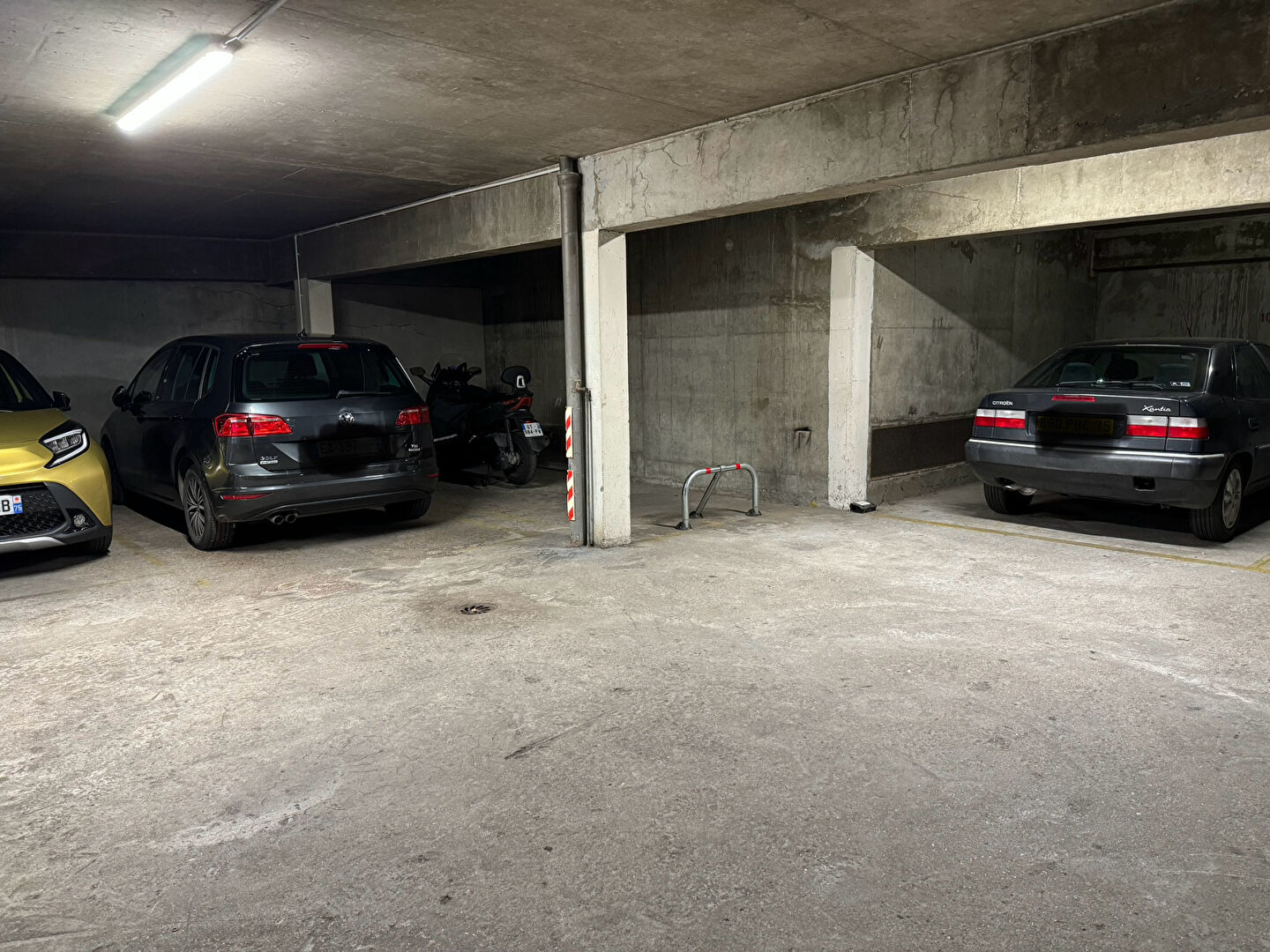 Photo Parking / box Paris 12 m2 image 3/3