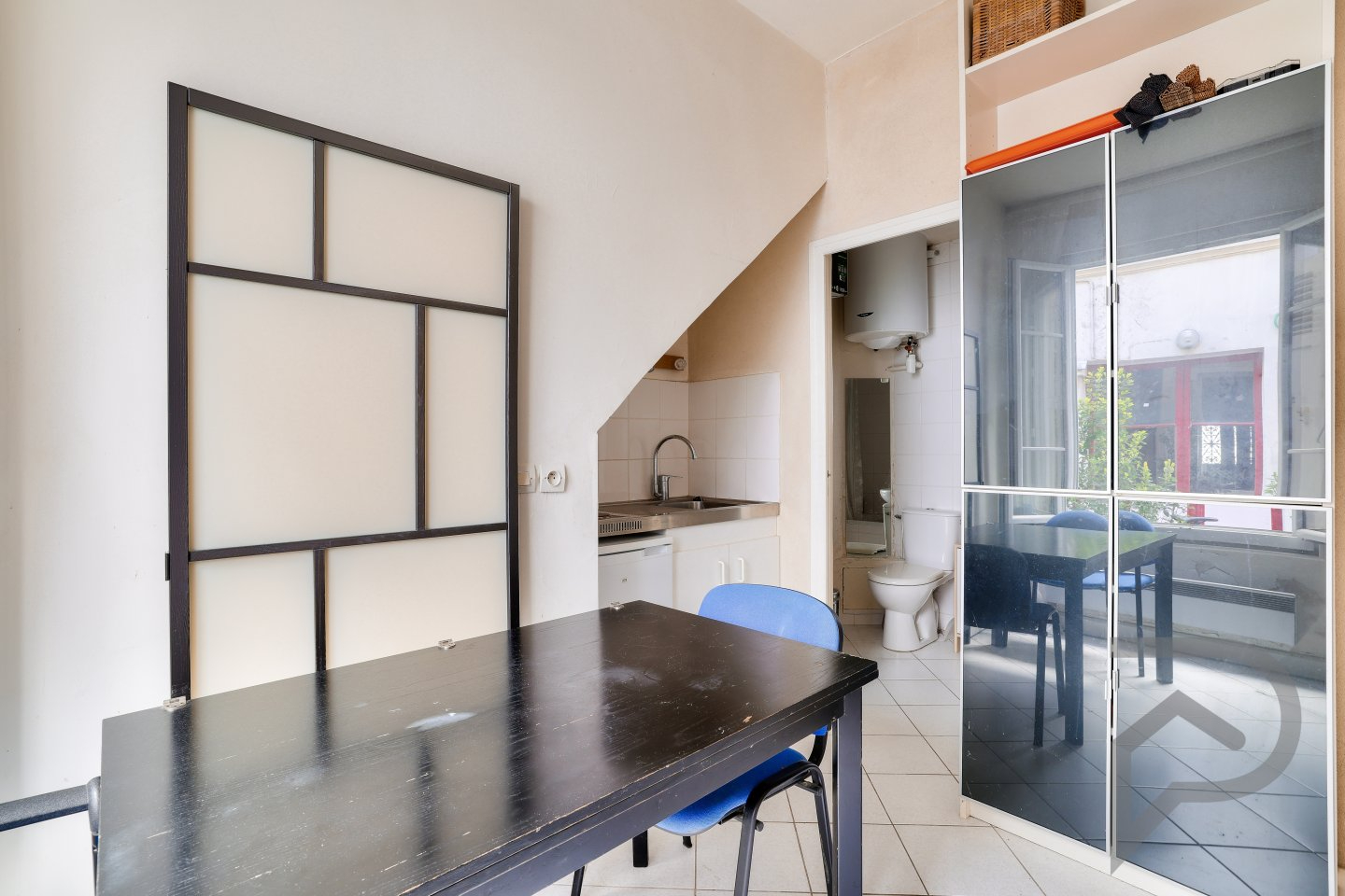 Photo Appartement avec usage commercial possible Paris 1 pièce(s) 27 m2 image 4/6