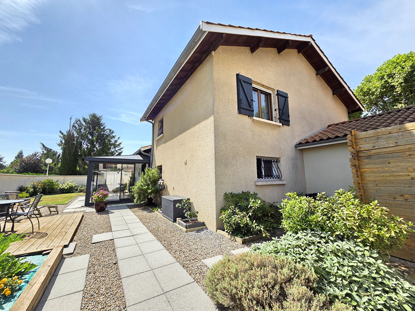 Proche Rillieux La Pape - Maison à vendre aux Échets