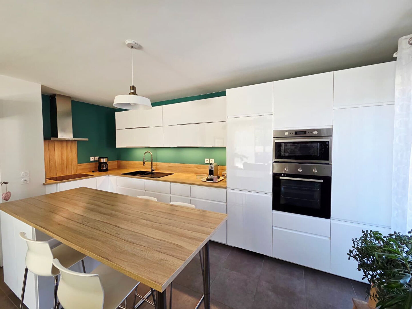 Rillieux village -  appartement 4 pièces avec terrasse