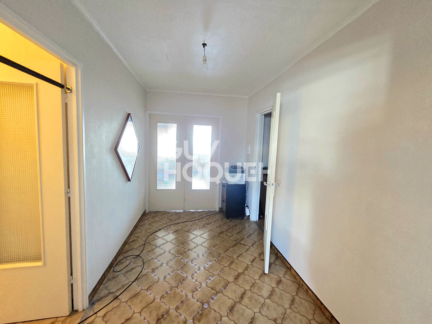 À vendre / Grand appartement T3 de 88 m² à Rillieux-la-Pape, proche de toutes commodités