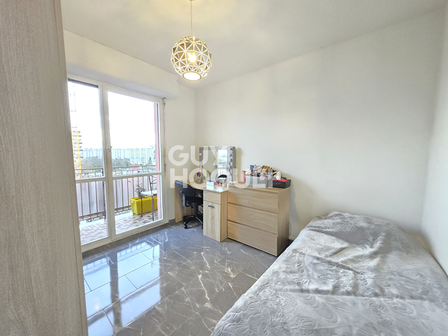 EXCLUSIVITÉ - SPACIEUX T5 LUMINEUX À RILLIEUX-LA-PAPE